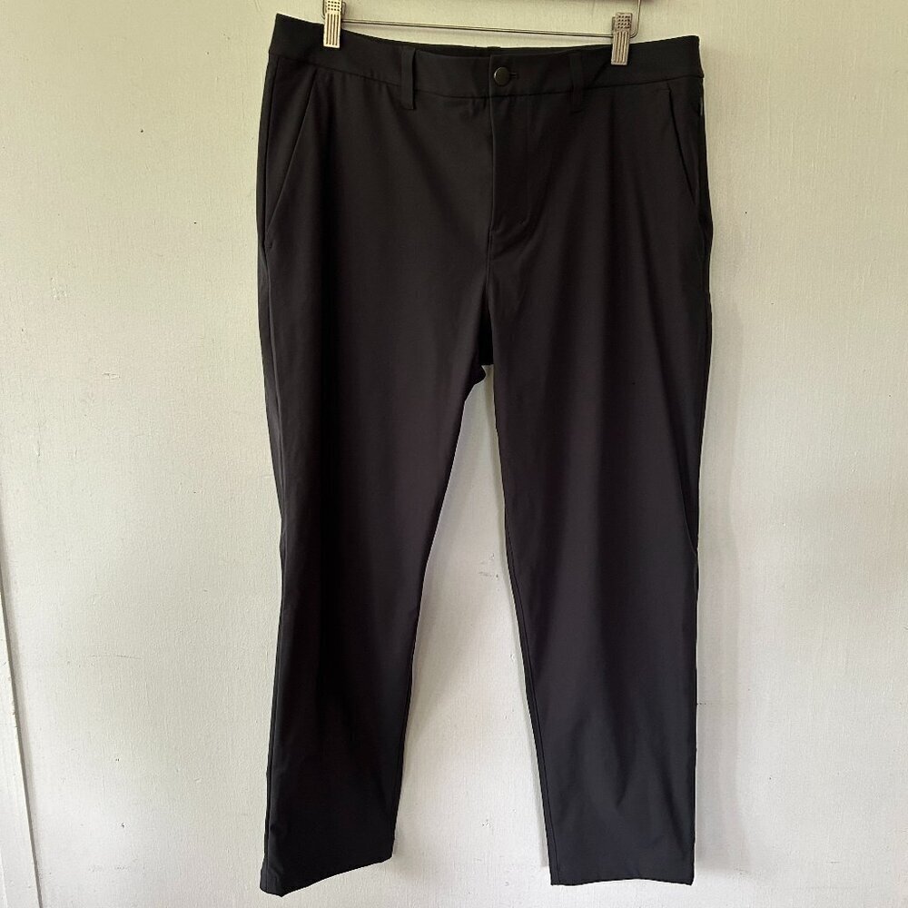 Lululemon Casual Pants Mens 34 Gray Pockets Stretch Athletic Gorpcore Corpcore
